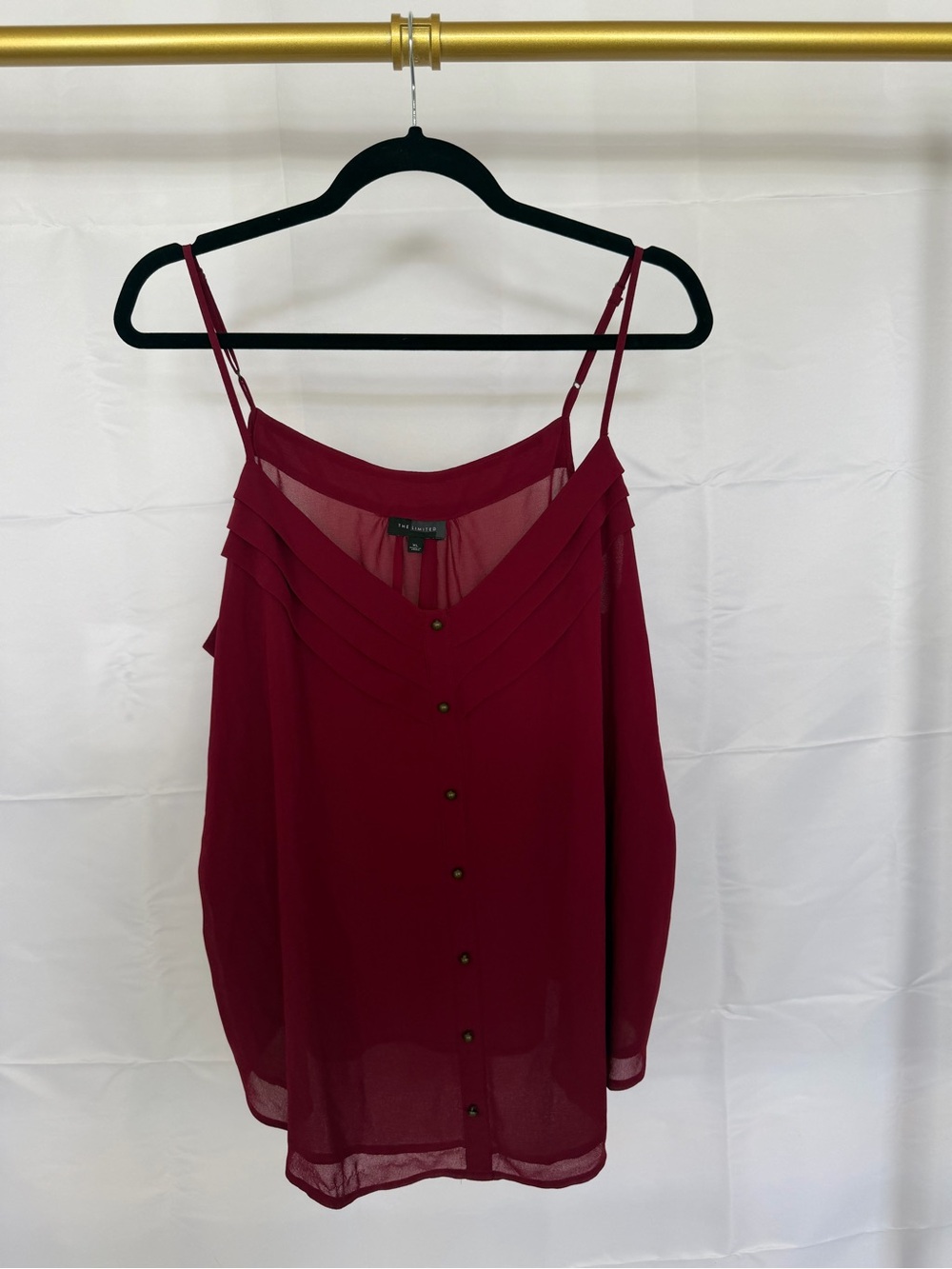 Sleeveless blouse